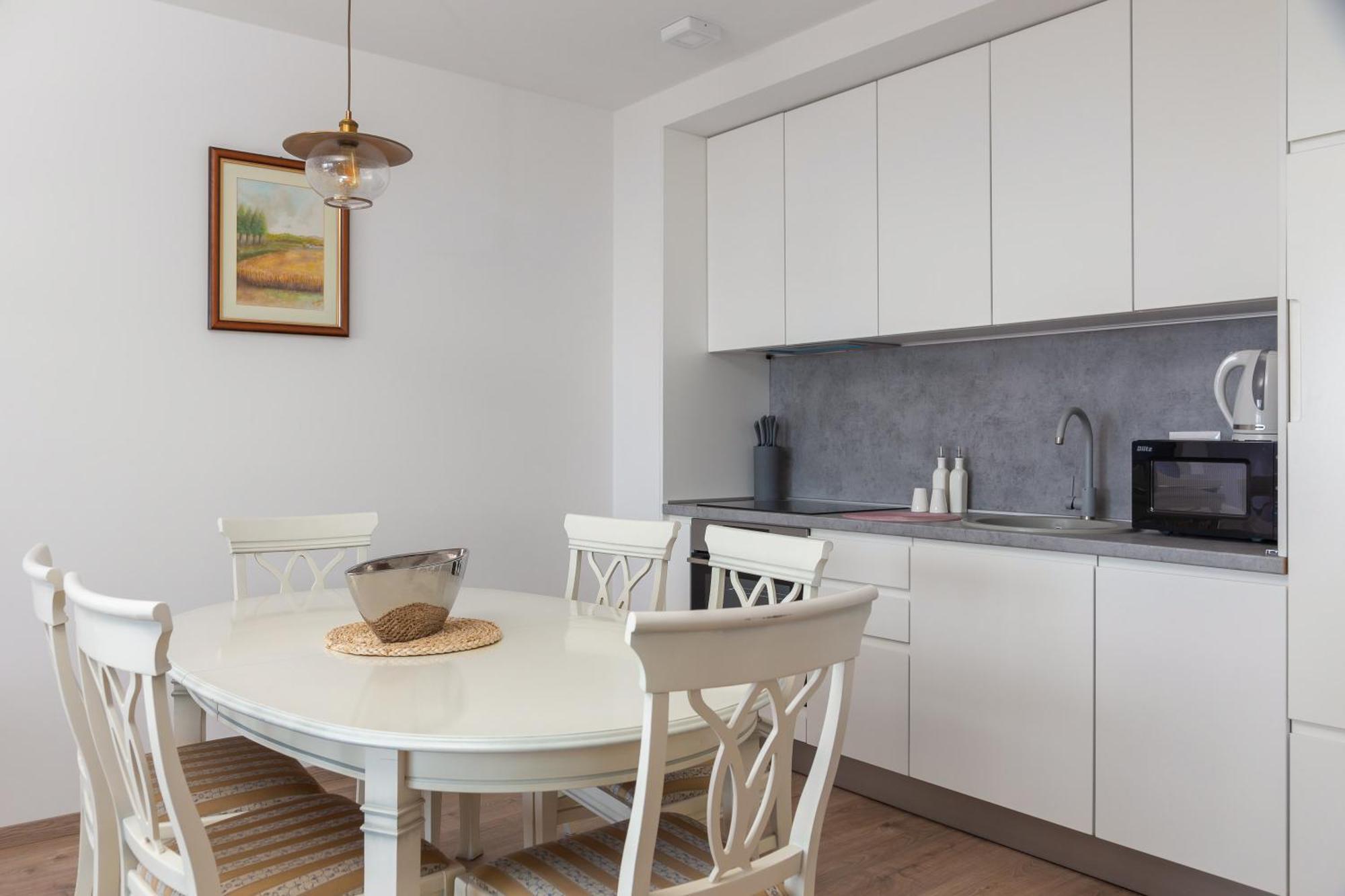 Apartman Adriatico - Sea View With Garage Makarska