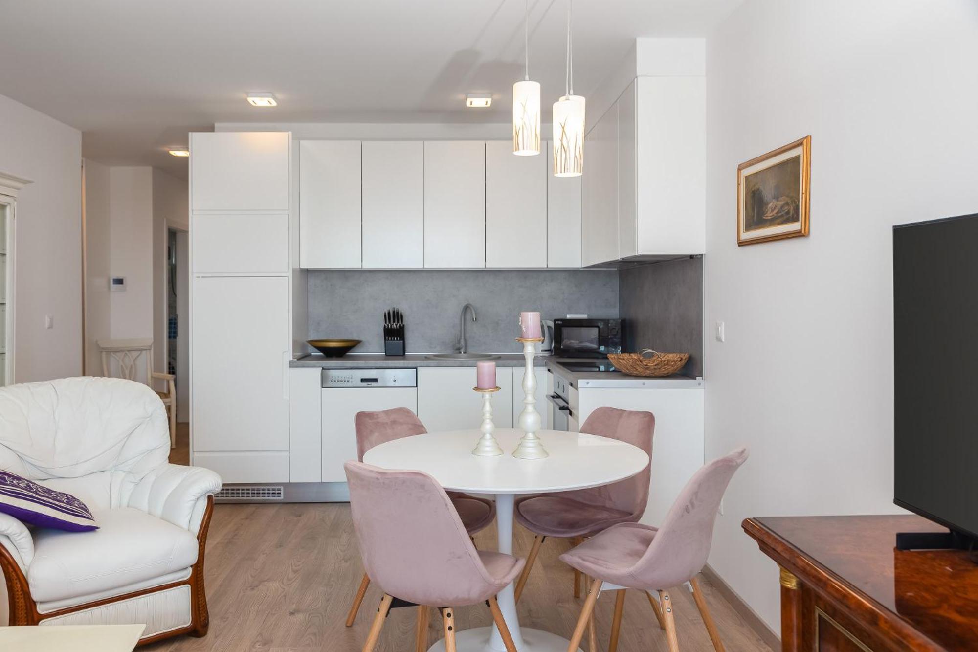 Apartman Adriatico - Sea View With Garage Makarska