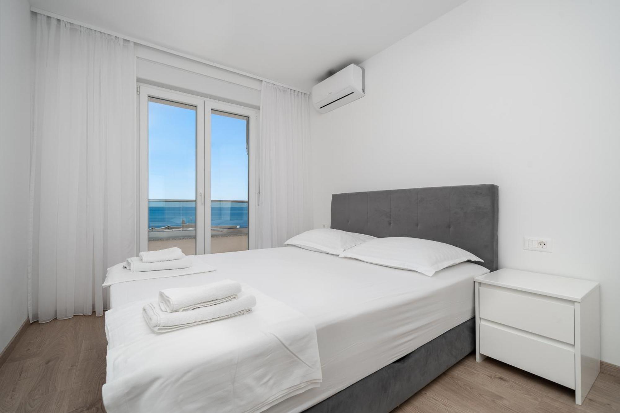 Adriatico - Sea View With Garage *